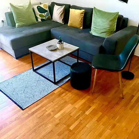 Apartament Flat Ruby Sombor